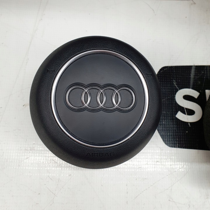 фото №6, Audi q2 торпедо консоль подушки ремені подушка  pulpit set