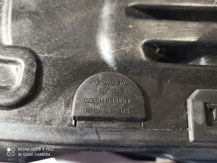 фото №6, Volvo s60 2017 корпуса аккумуляторов