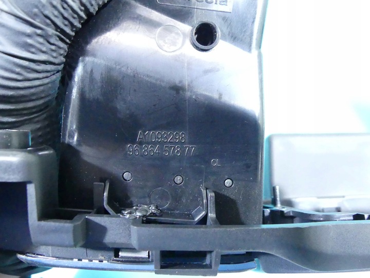 фото №8, Решітка повітропровід середня рамка peugeot 508 i європа