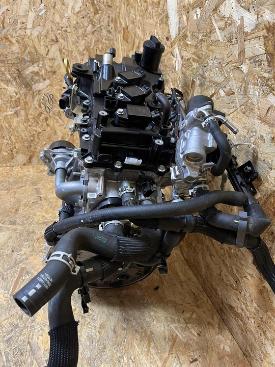 фото №16, Двигатель toyota aygo x 1.0 23r новенький 5km 1kr-b52c peugeot citroen демонтаж