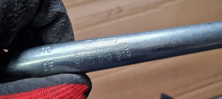 фото №5, A4 b9 8w рестайлинг ключ do kół диски винт 17 17mm audi vw seat a5 8n0012219