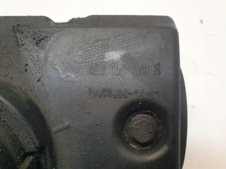 фото №5, Крышка клапанов vw sharan 1.9 tdi 038103469n