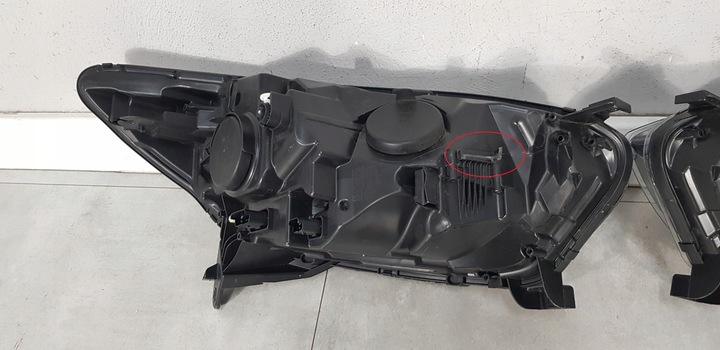 фото №13, Renault captur 13-17 лампа правая левая комплект 260105066r 260607817r