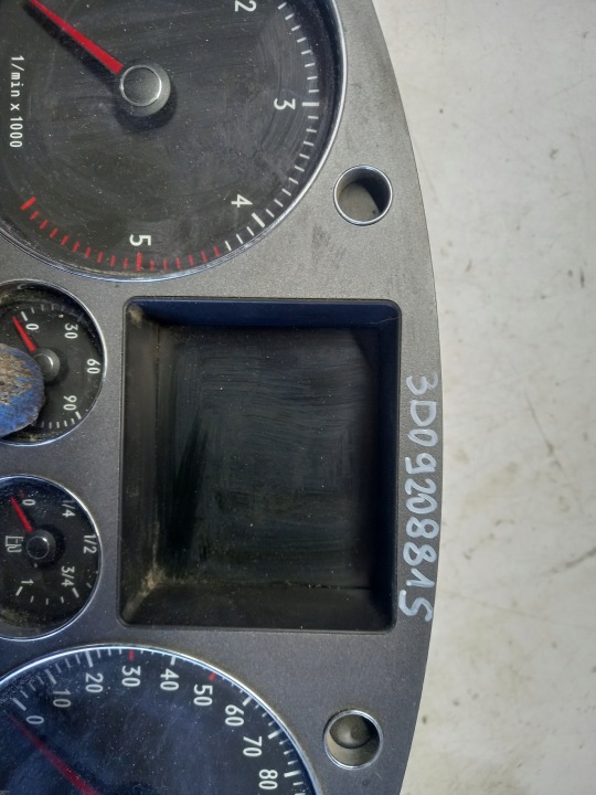фото №6, Панель приборов volkswagen oem номер 3d0920881s