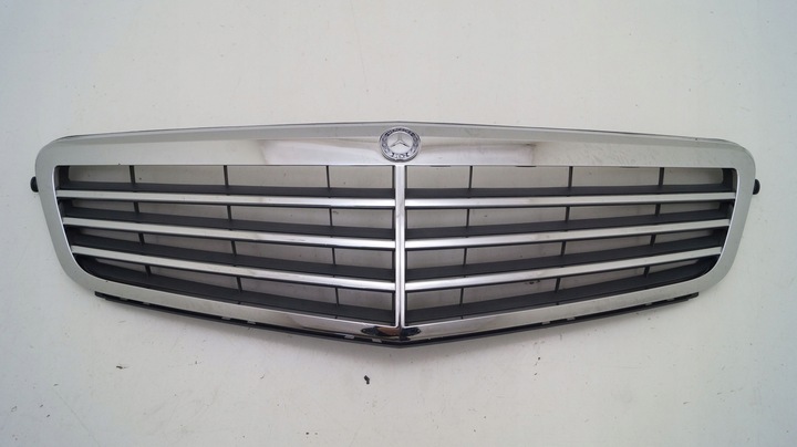 фото №1, Mercedes c 204 07-11 решётка решётка радиатора