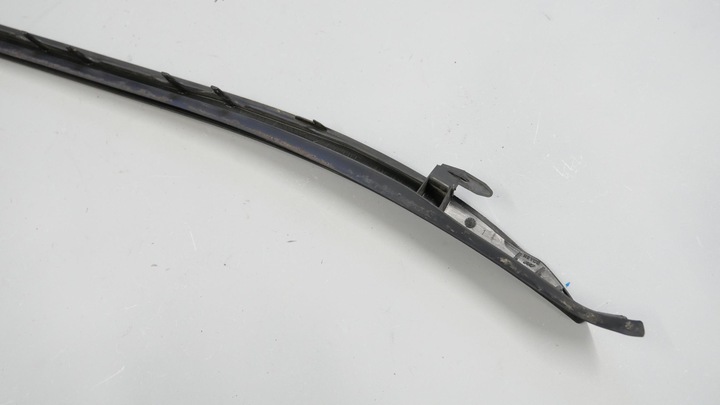 фото №8, Bmw x1 f48 планка стёкла передний перед лобовой правая 7350610