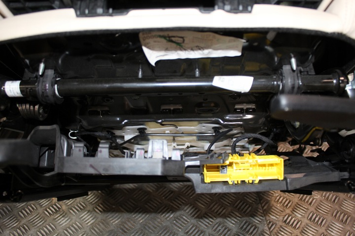 фото №11, Bmw 3 g20 sport оббивка сидіння диван обшивки