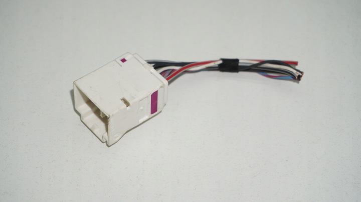 фото №9, Audi volkswagen seat skoda штекер разъём соединитель 4f0937743e