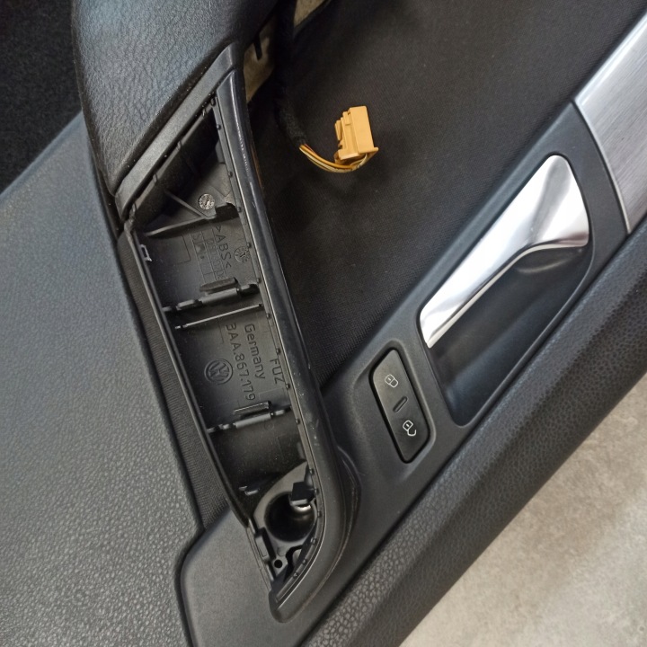 фото №5, Volkswagen passat b7 обшивки салона (дверные карты) левые перед 3ab867409