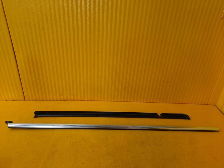 фото №1, Passat b8 універсал планка двері зад права 3g9839476d