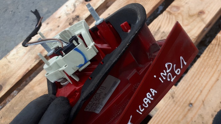 фото №8, A5 лампа правая правые зад w крышка багажника купе 8t0945094