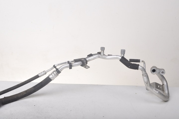 фото №8, Mercedes x253 2.0 шланг кондиционера a2138302602