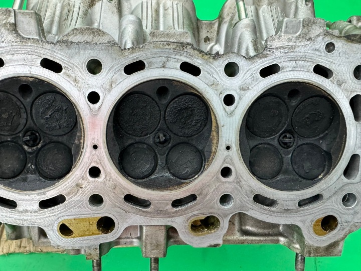 фото №11, Головка цилиндров левая + koniki lexus gs iii 3.0 v6 gs300 05-12 3gr-fse