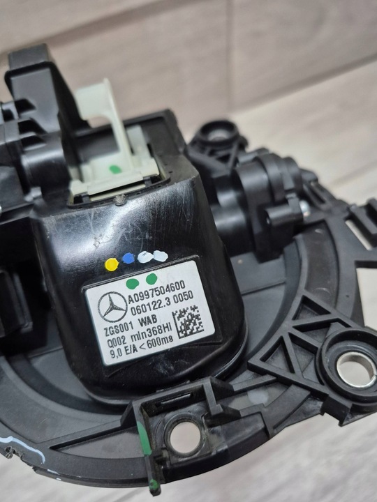 фото №9, 11625. mercedes glc ручка багажник a0997504600