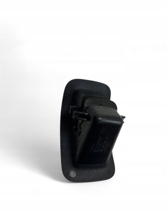 фото №8, Audi e-tron защита / заглушка isofix