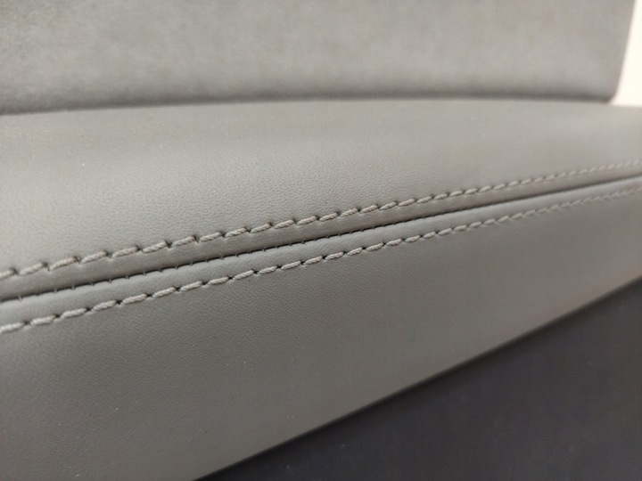 фото №9, 4m0867118b 4m1867106d оббивка боковина двері праві перед audi q7 4m 15-19r