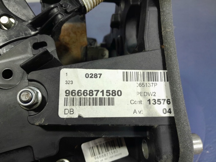 фото №6, Peugeot 508 i 2.0 hdi педалі gaz гальмо зчеплення 9666871580