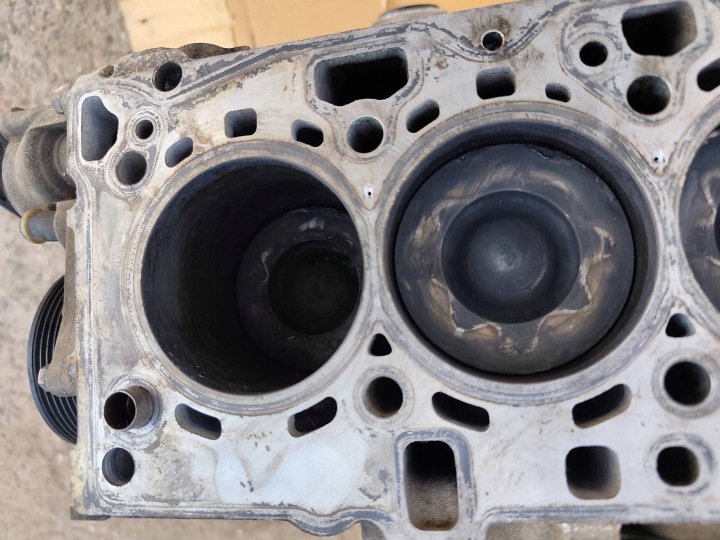 фото №5, Bmw f25 f10 f30 блок управління (оригінал) вал колінчастий низ двигуна n47d20c 184km
