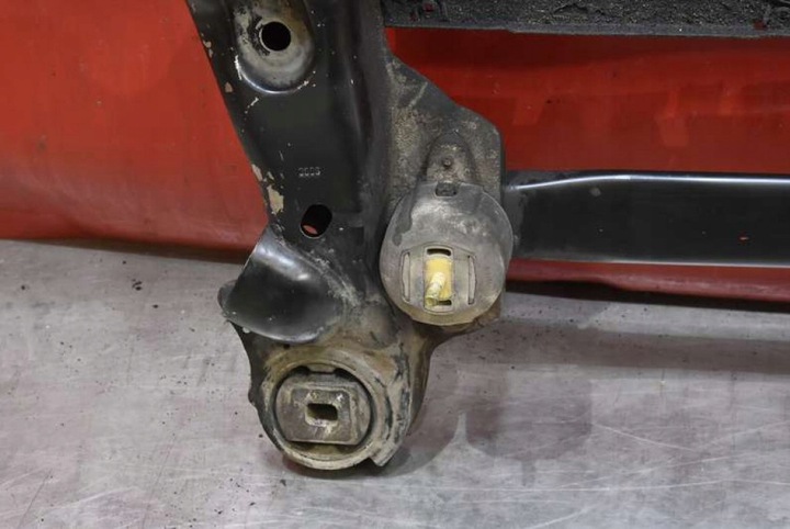 фото №5, Підрамник балка візок колиска перед audi a8 d3 4.2 tdi 326 km quattro 05-07