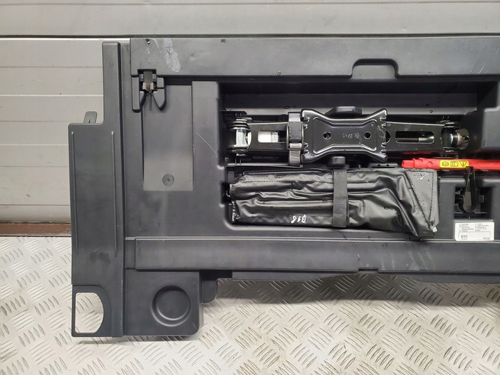 фото №7, Audi a4 s4 b9 8w 8w8863373b інші