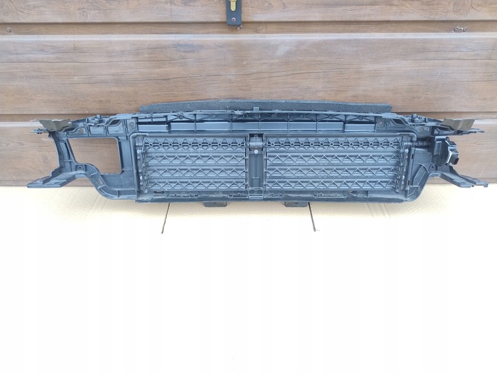 фото №6, Volvo v60 s60 2018- руль впуск воздуха жалюзи перед очень красивая