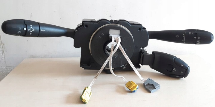 фото №1, Переключатель подрулевые рычаги peugeot citroen 96605638xt