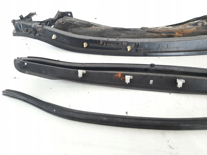 фото №12, Renault scenic iii 09r панель под лобовым стеклом крепление защита kpl 668100005r 668630014r