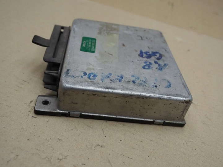 фото №9, Opel ascona kadett модуль блок управления двигателя