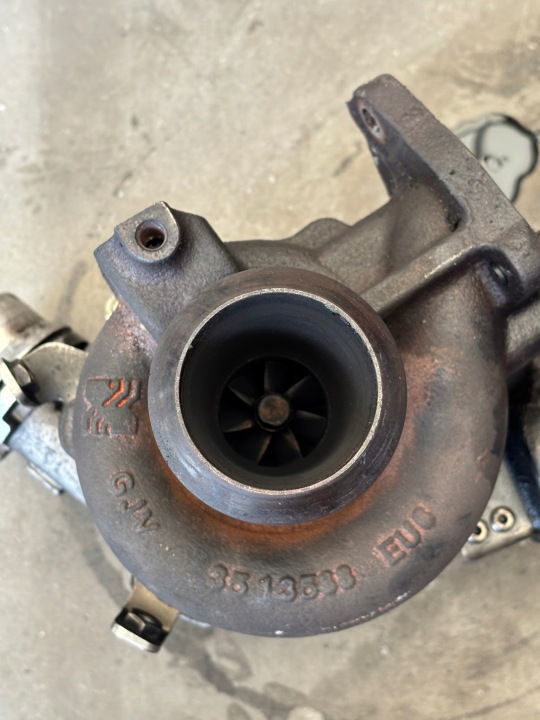 фото №6, Турбонагнетатель 1.5 dci nissan renault oem номер 16359700011 16411014770