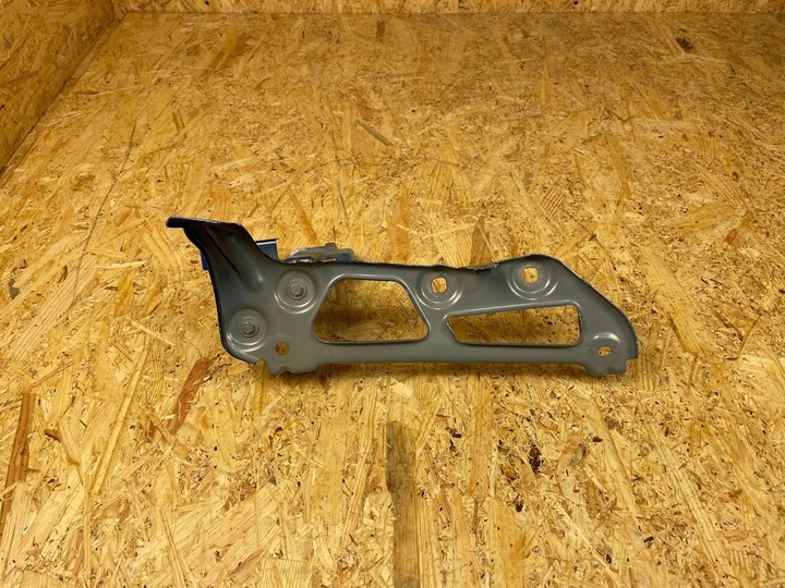 фото №7, Кронштейн крепление крыльев перед правый bmw x1 u11 9883410 9883402