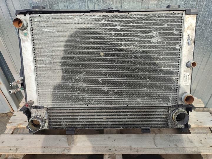 фото №9, Pas переднє комплект радіатор bmw e60 e61 2.0d 2003-2010