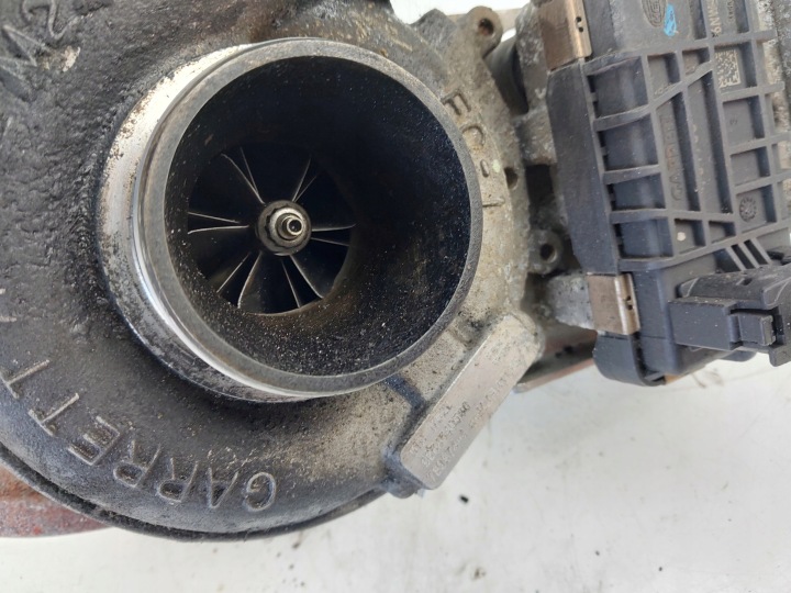 фото №6, Turbosprężarka 9684849580 6nw009483 citroen c-crosser 2.2 hdi
