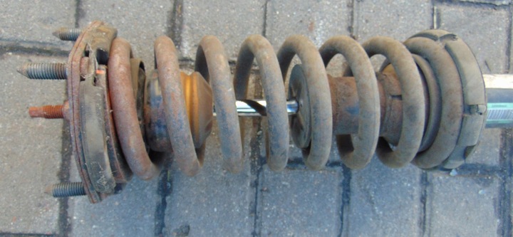 фото №10, Mcperson правый поворотный кулак jeep cherokee wk 3.0crd