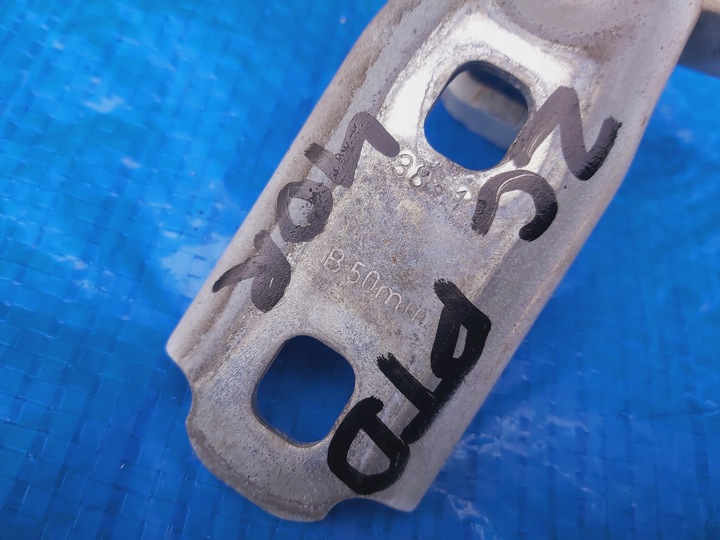 фото №7, Запчасти | zafira c петля дверь правые зад dół нижний z40r