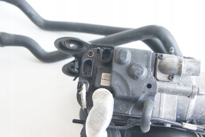 фото №3, Gd touran 5ta iii tsi вебасто 5qa815005b