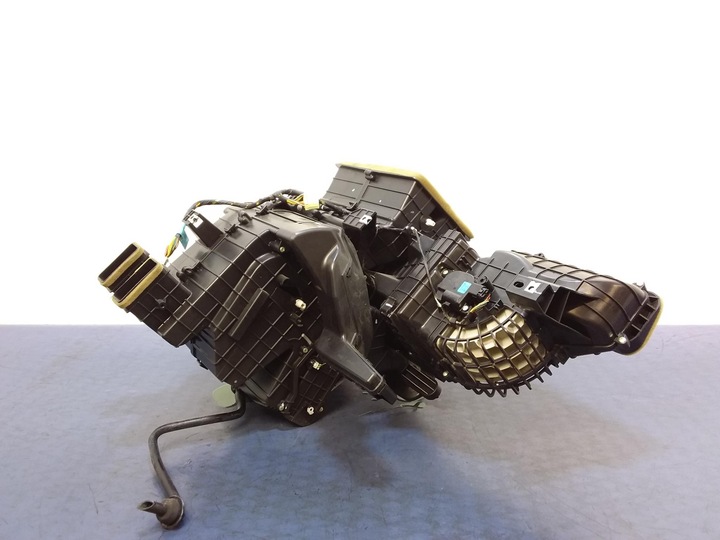 фото №5, Ssangyong tivoli xlv обігрівач вентилятор