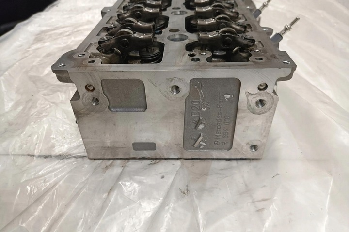 фото №1, Головка двигателя mercedes-benz sprinter 2-t 901, 902 r654016 2.2l дизель