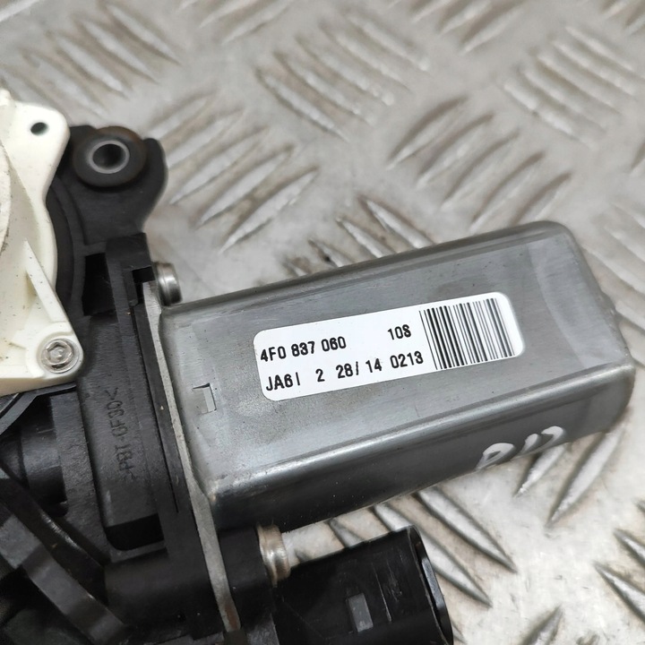 фото №6, Audi a8 s8 d4 4h 2011 права сторона двигунчик доводження двері передніх