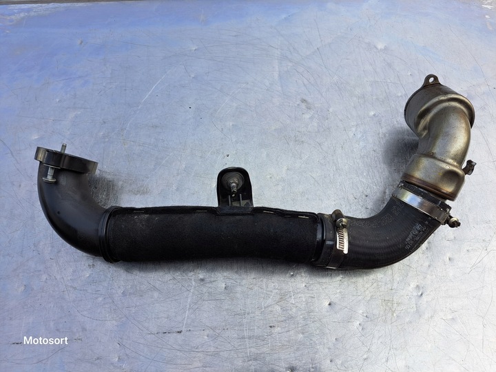 фото №1, Audi q5 80a труба інтеркулер 04l145770n