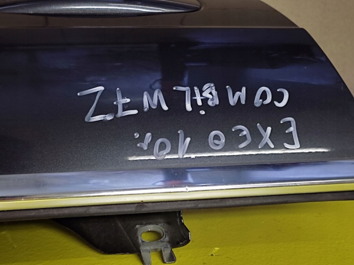 фото №13, Seat exeo универсал дверь правая перед лак lw7z