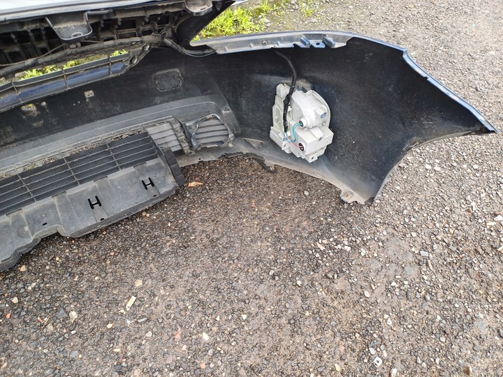 фото №7, Бампер перед toyota prius plus 12-14r 8t5