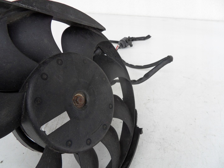 фото №8, Ford focus mk3 iii 10-14 1.0 вентилятор радиатор