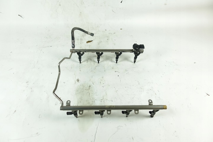 фото №1, Mercedes cls 6.3 amg планка впрыскивающий a1560701895