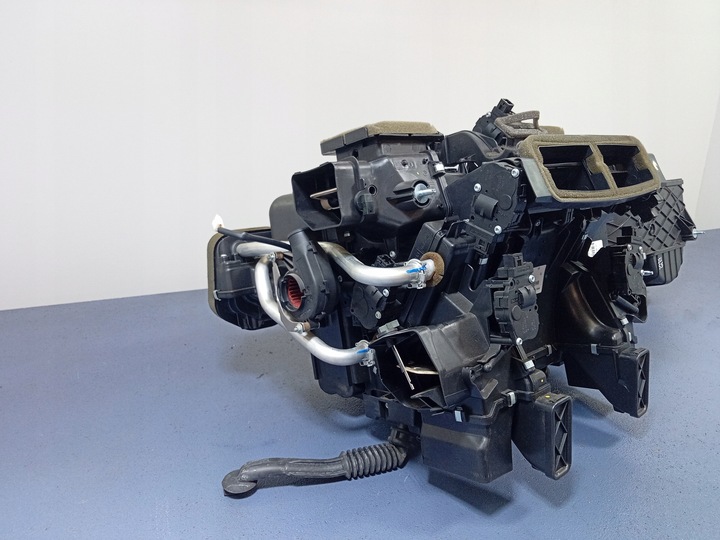 фото №4, Mercedes s w221 5.5 v8 отопитель a2218304260