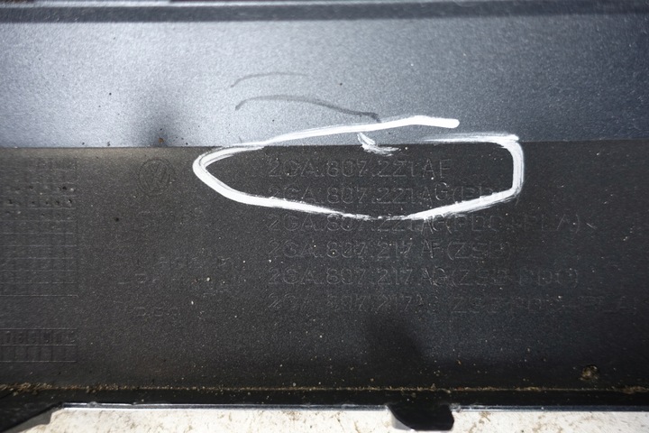 фото №11, Volkswagen t-roc бампер перед переднее 17-21 2ga807221af