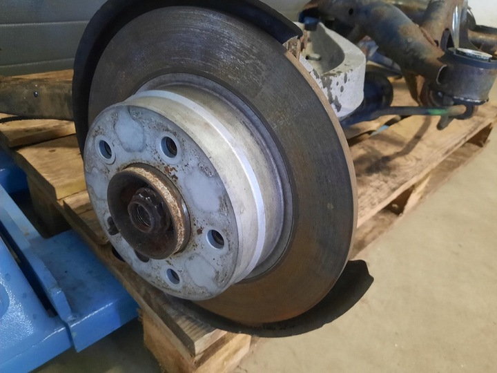 фото №6, Bmw 318 e46 рестайлинг 01-06 sedan тележка балка подвешивание зад задняя n42b18a