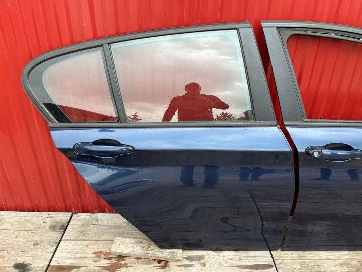фото №13, Bmw f20 двері a76 праве зад оригінал igły w колір