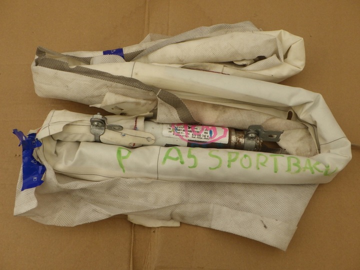 фото №1, Шторка подушка безопасности правая audi a5 s5 купе 8t0880742a