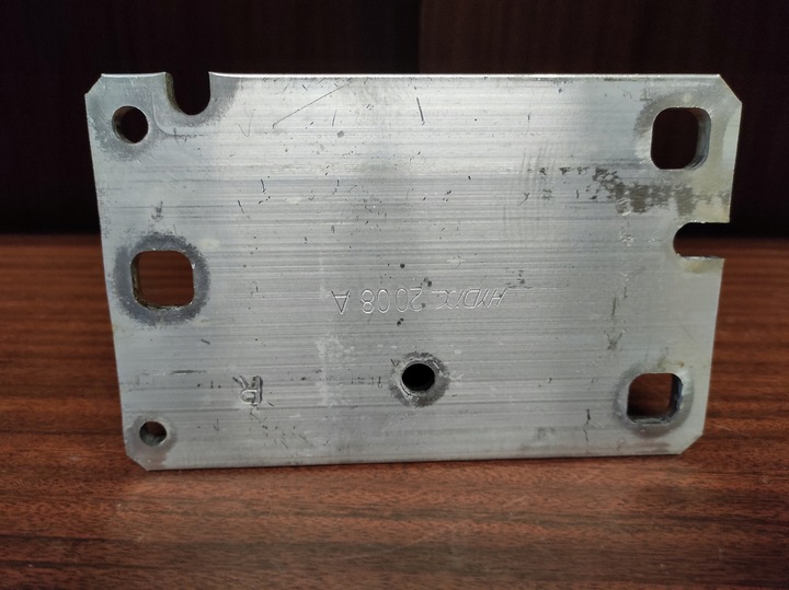 фото №6, Кріплення бампера праві перед audi a4 b8 a5 b8 зона зминання 8k0807134c