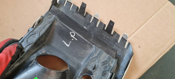 фото №12, S5 8w рестайлинг a5 решётка бампера левая перед sline 8w6807681t